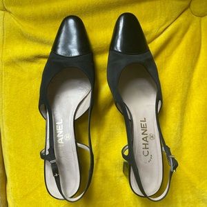 Chanel black kitten heels, size 39